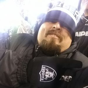 Meet your Posher, Benny